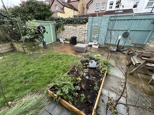 Photo 28- click for photo gallery